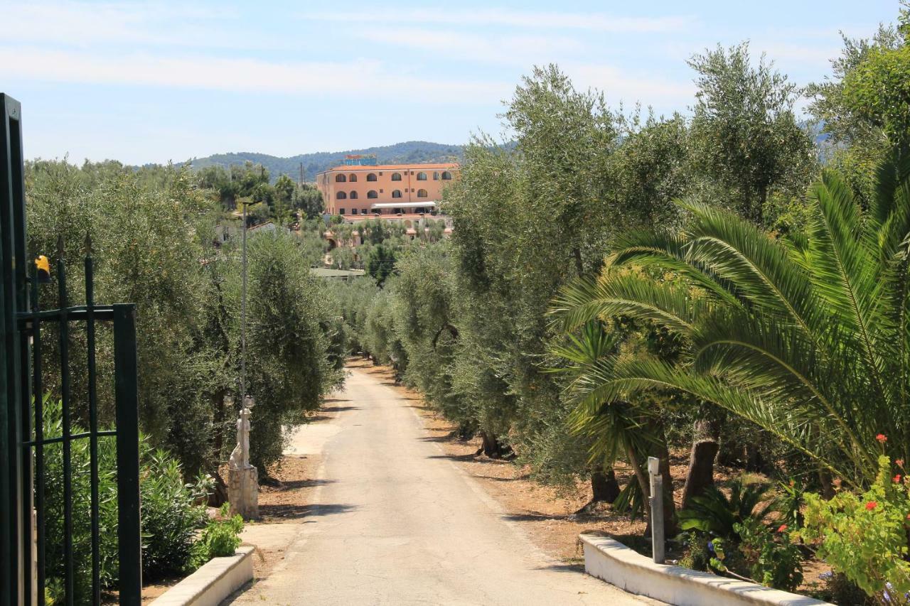 Villaggio Mare Blu Vieste Esterno foto