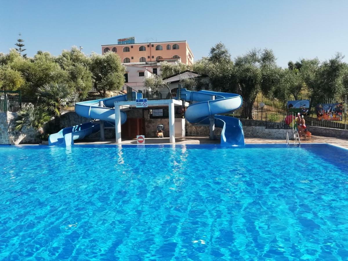 Villaggio Mare Blu Vieste Esterno foto