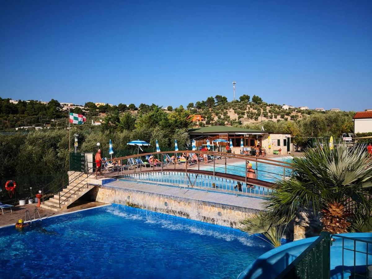 Villaggio Mare Blu Vieste Esterno foto